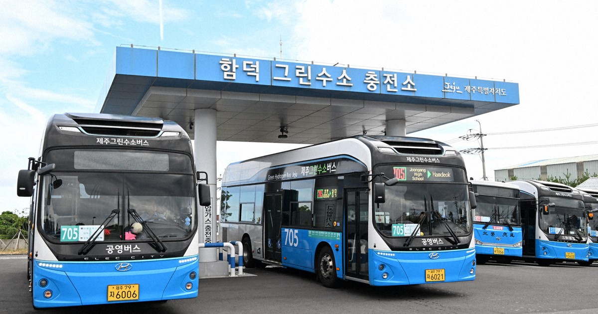 From blackout to green power: S. Korean island races to go carbon-free